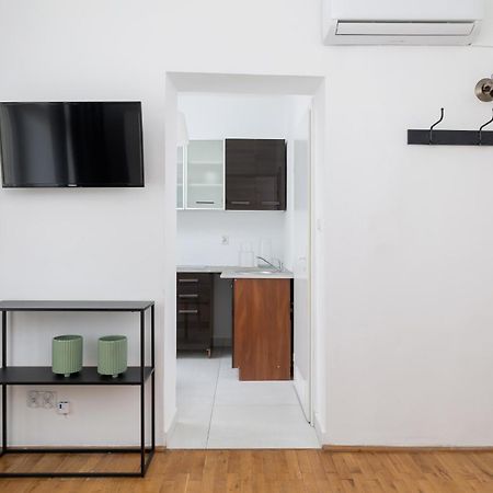 Studio Apartment With Ac - Dluga 65 Kraków Zewnętrze zdjęcie
