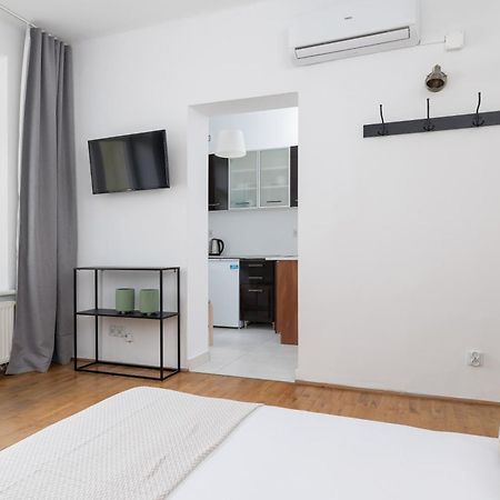 Studio Apartment With Ac - Dluga 65 Kraków Zewnętrze zdjęcie