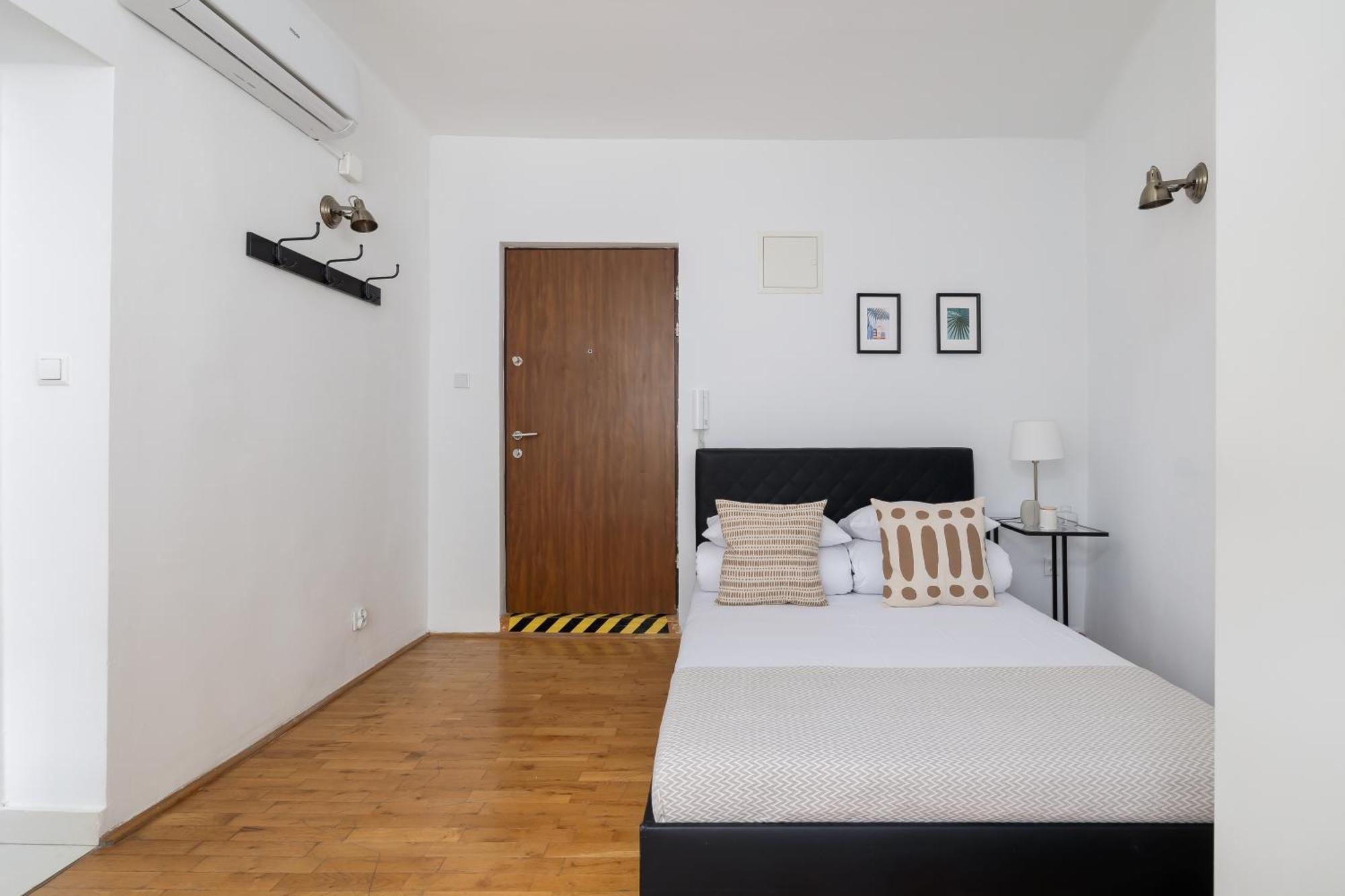 Studio Apartment With Ac - Dluga 65 Kraków Zewnętrze zdjęcie