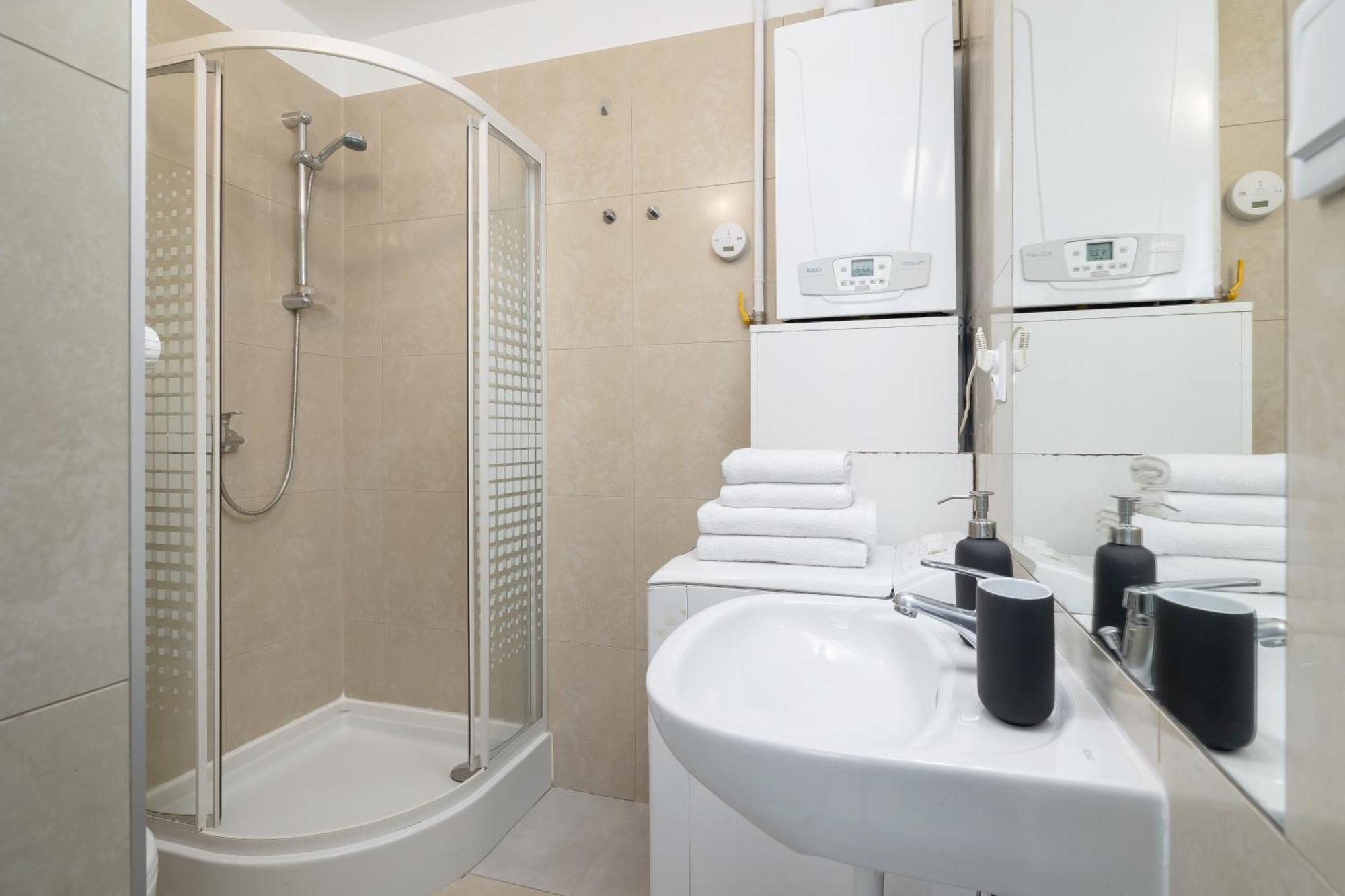 Studio Apartment With Ac - Dluga 65 Kraków Zewnętrze zdjęcie